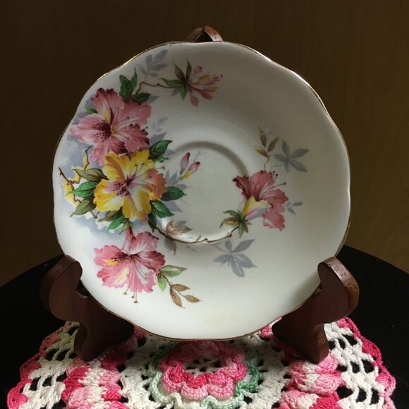 Royal Standard 'Azalea' English Fine Bone China Spare Saucer - Picture 6 of 7